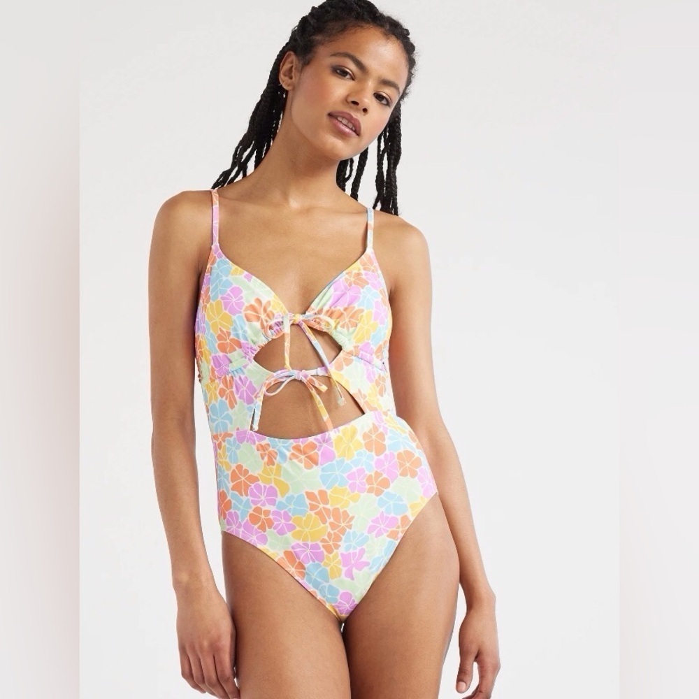 No Boundaries Juniors Cut-Out Floral One-Piece Swimsuit